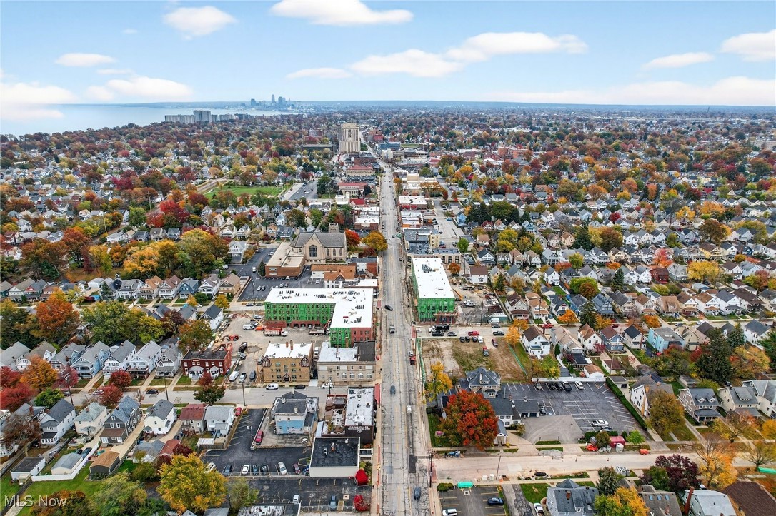 1386 Cranford Avenue Lakewood OH 44107