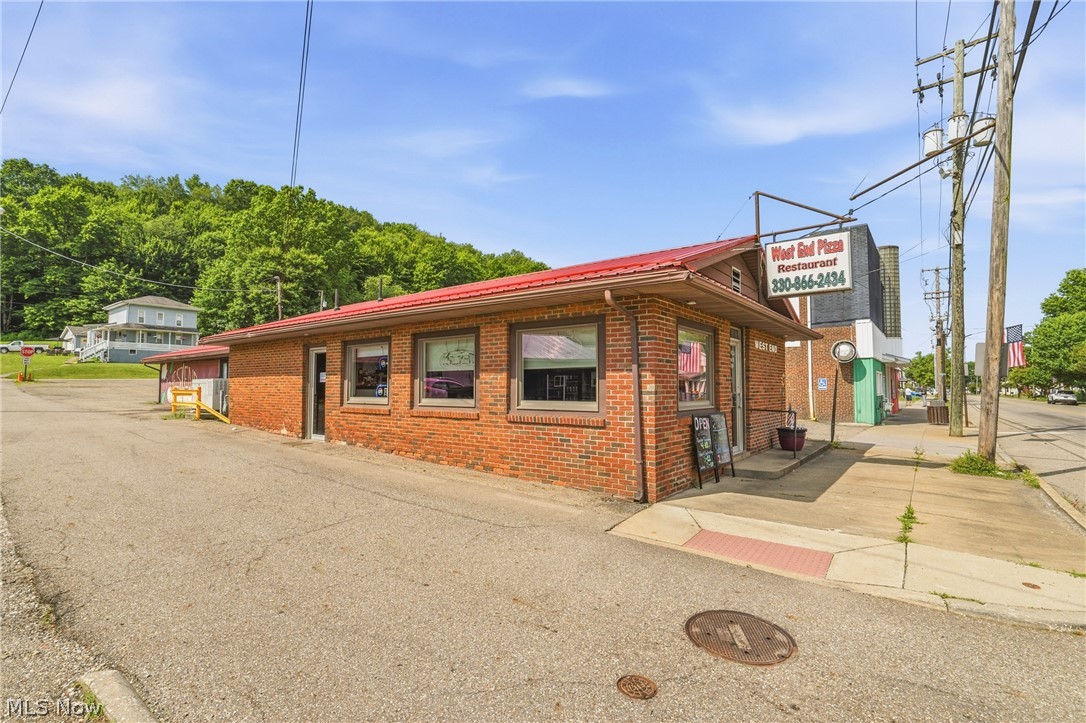 130 W Lisbon Street Waynesburg OH 44688