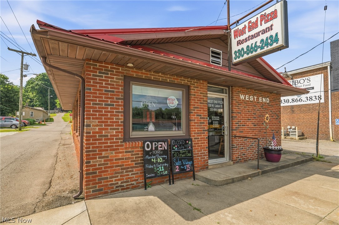 130 W Lisbon Street Waynesburg OH 44688