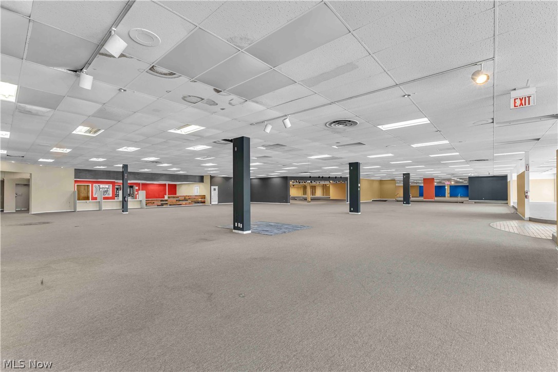 7587-7590 Mentor Avenue Mentor OH 44060