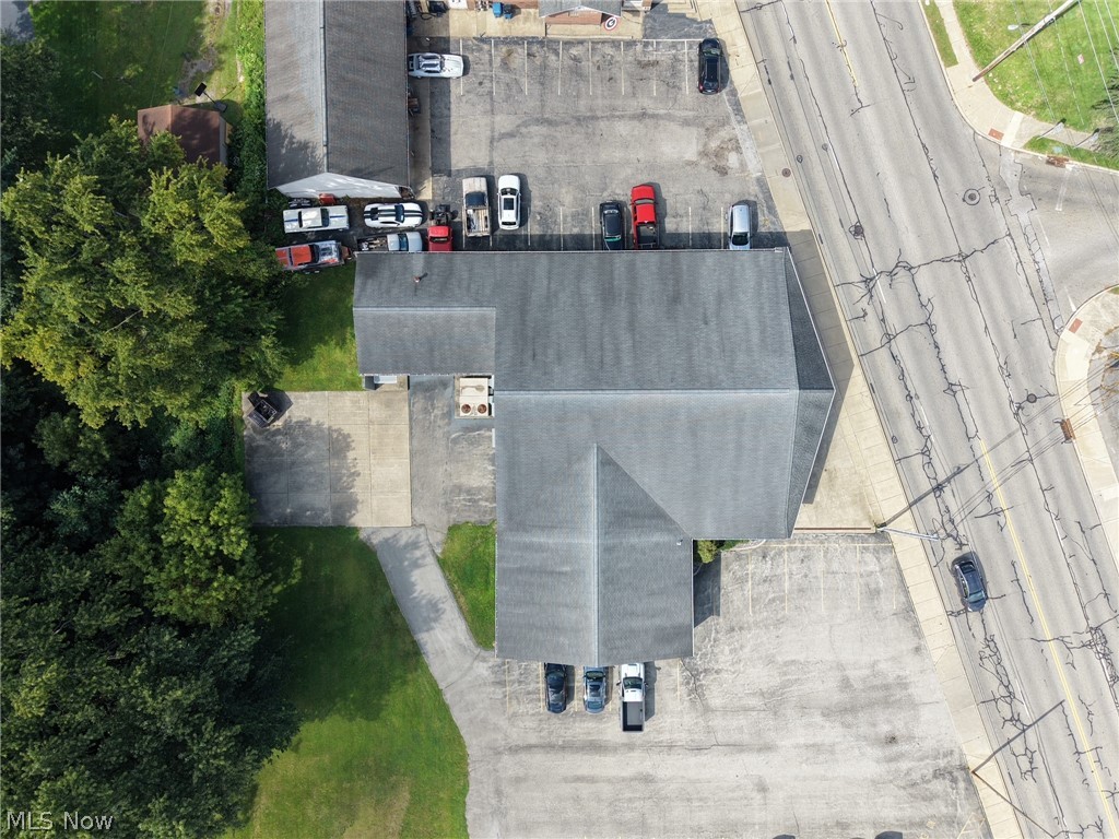 964 N State Street Girard OH 44420