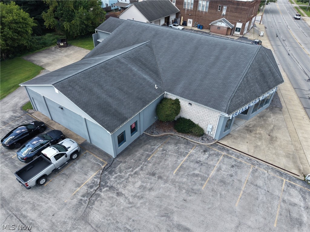 964 N State Street Girard OH 44420