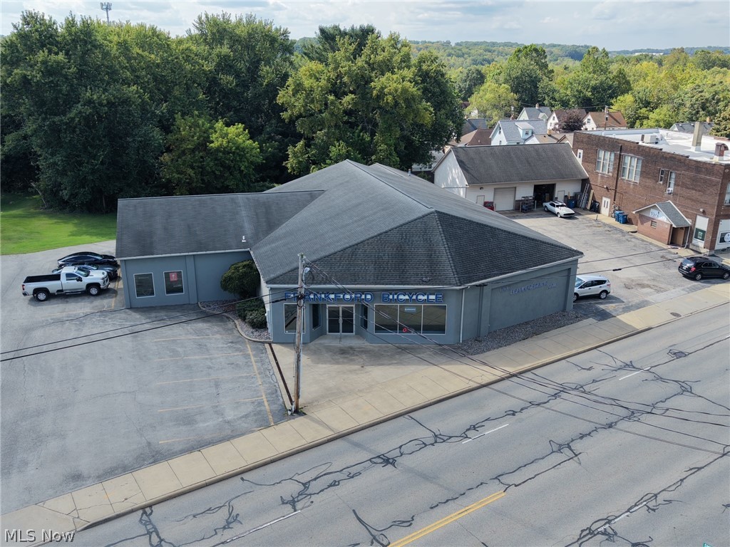 964 N State Street Girard OH 44420