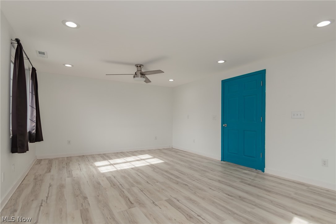 5393 Pearl Road Parma OH 44109