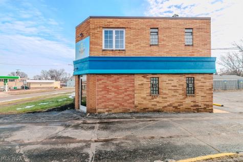 5393 Pearl Road Parma OH 44109