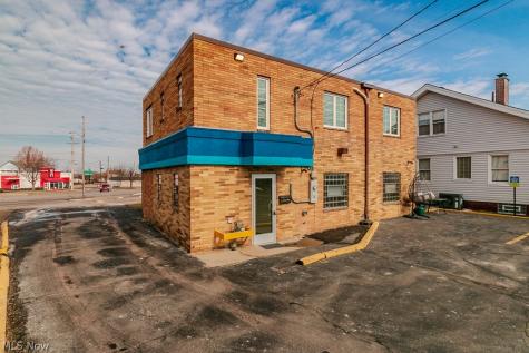 5393 Pearl Road Parma OH 44109