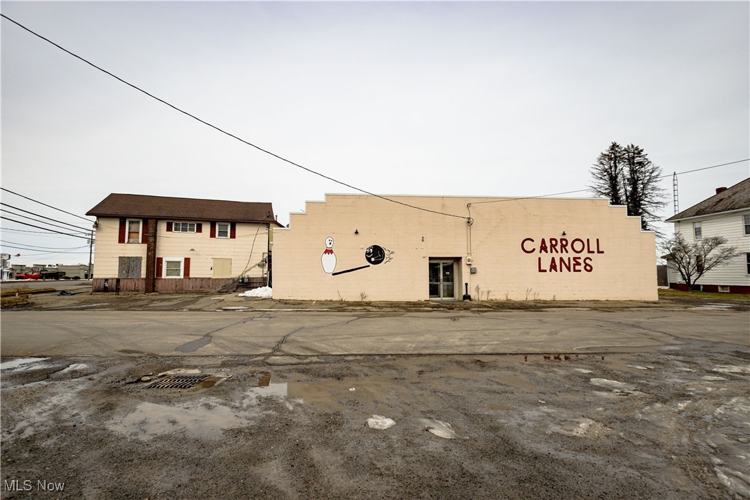 592 6th Street NW Carrollton OH 44615