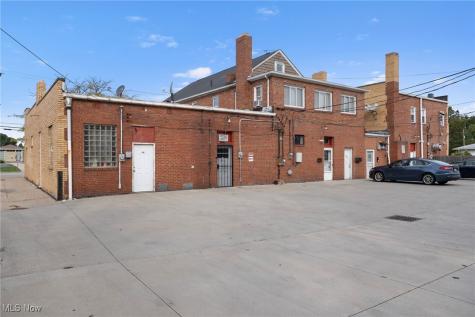 483 E 260th Street Euclid OH 44132
