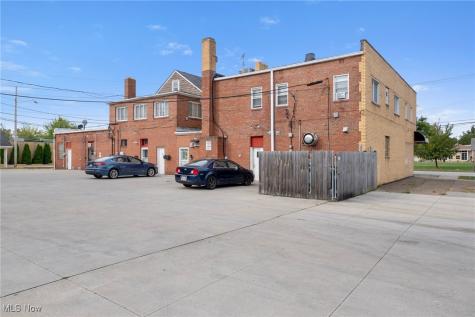 483 E 260th Street Euclid OH 44132