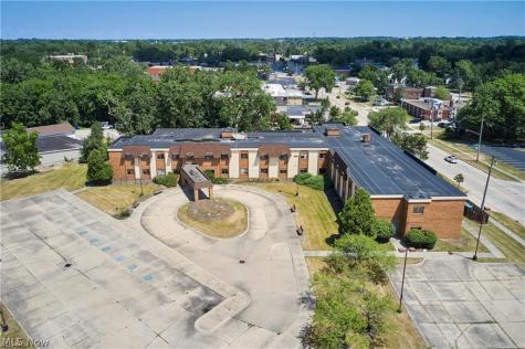 16231 Broadway Avenue Maple Heights OH 44137