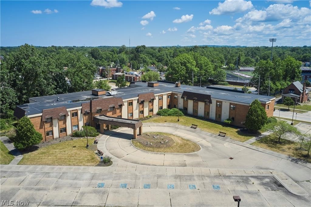 16231 Broadway Avenue Maple Heights OH 44137