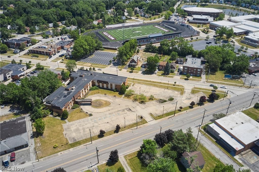 16231 Broadway Avenue Maple Heights OH 44137