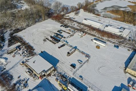 1920 S Main Street Akron OH 44301