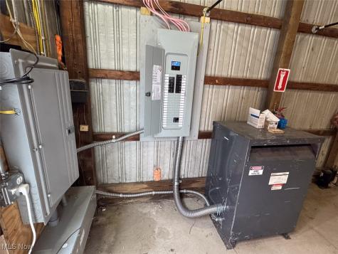 1920 S Main Street Akron OH 44301