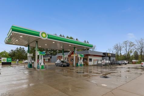 2155 Pearl Road Brunswick OH 44212
