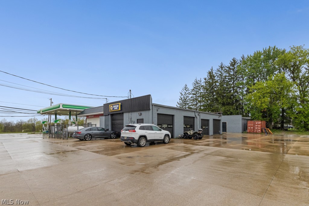 2155 Pearl Road Brunswick OH 44212