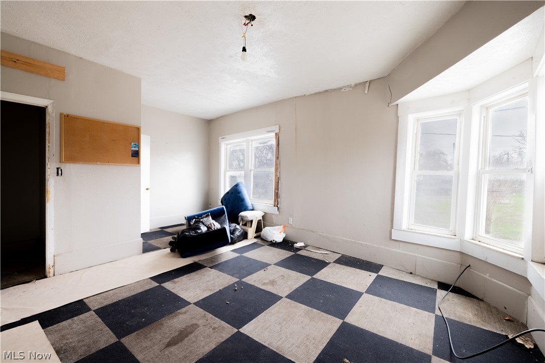 6928 Superior Avenue Cleveland OH 44103
