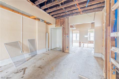 6928 Superior Avenue Cleveland OH 44103