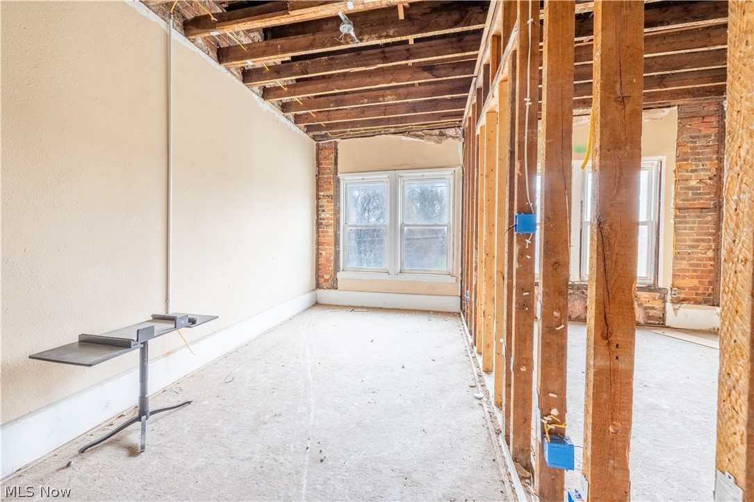 6928 Superior Avenue Cleveland OH 44103