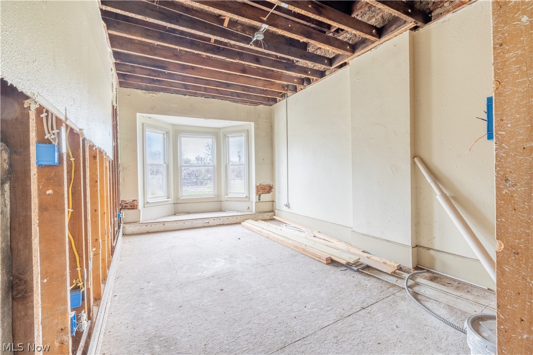 6928 Superior Avenue Cleveland OH 44103