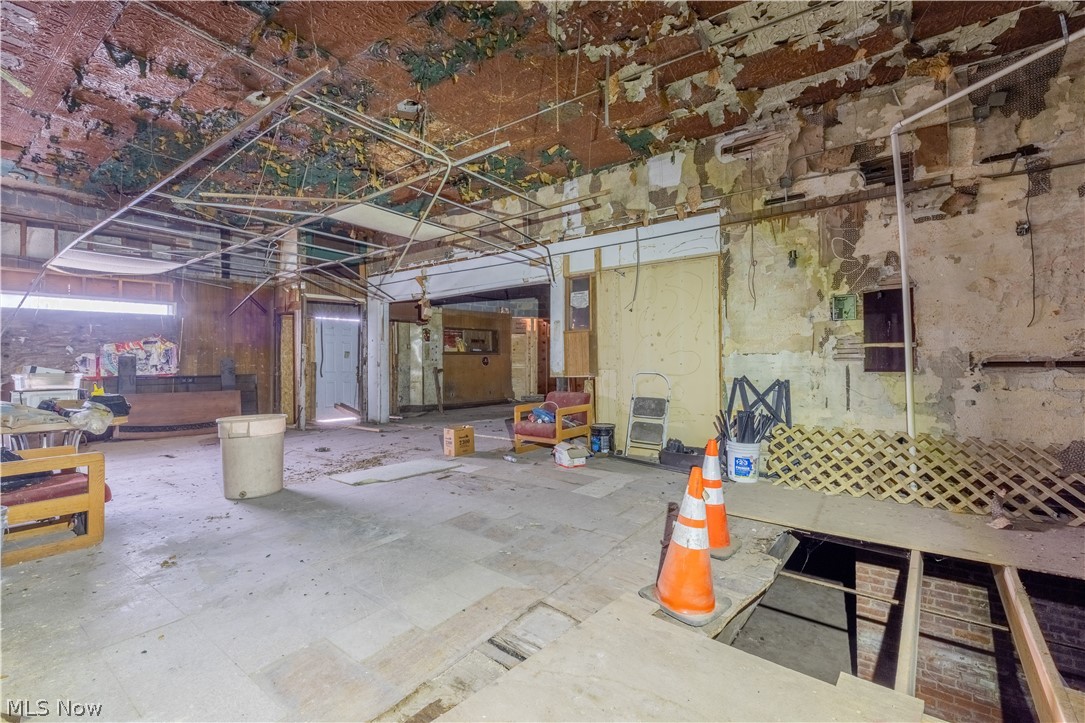 6928 Superior Avenue Cleveland OH 44103