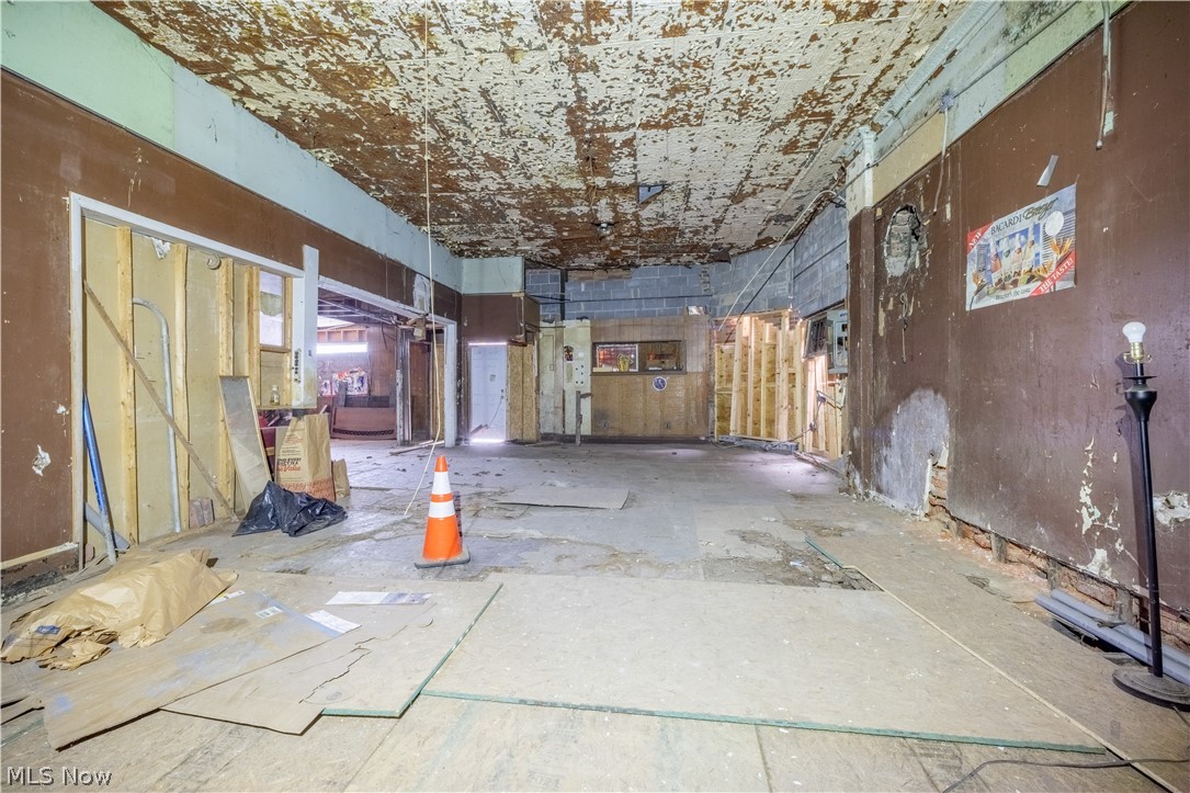 6928 Superior Avenue Cleveland OH 44103