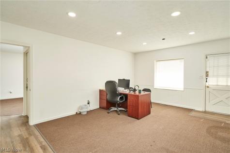 1818 S Arlington Street Akron OH 44306