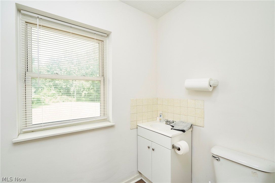 1818 S Arlington Street Akron OH 44306