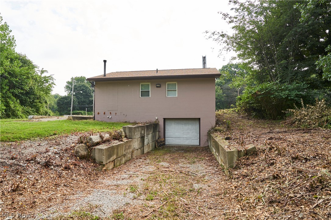 1818 S Arlington Street Akron OH 44306