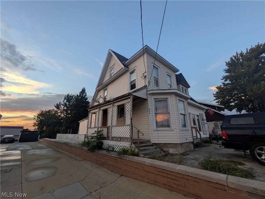 17 E Erie Street Painesville OH 44077