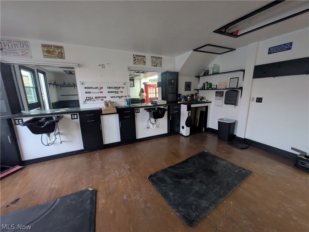 17 E Erie Street Painesville OH 44077