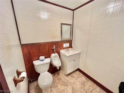 223 Broad Street Conneaut OH 44030