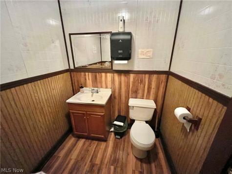 223 Broad Street Conneaut OH 44030