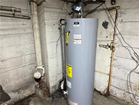 223 Broad Street Conneaut OH 44030