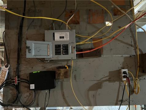 223 Broad Street Conneaut OH 44030