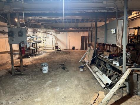 223 Broad Street Conneaut OH 44030