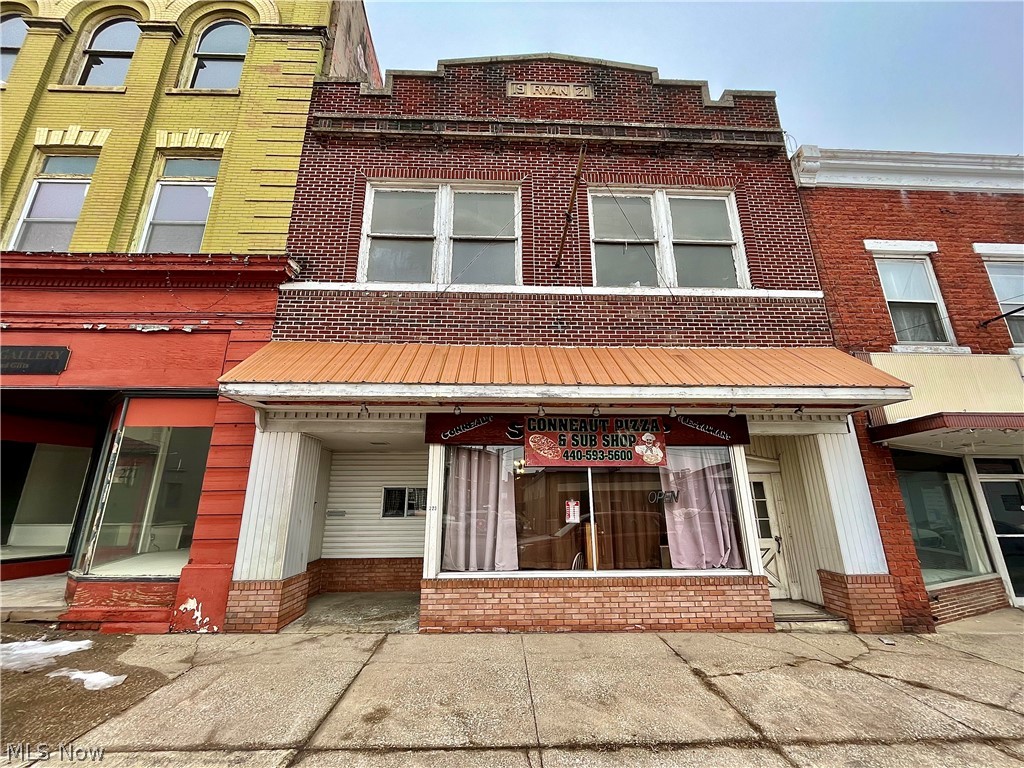 223 Broad Street Conneaut OH 44030