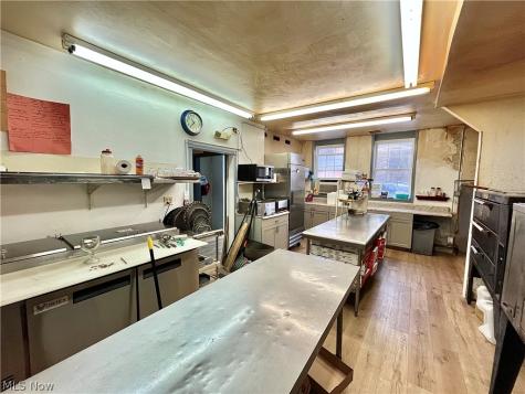 223 Broad Street Conneaut OH 44030