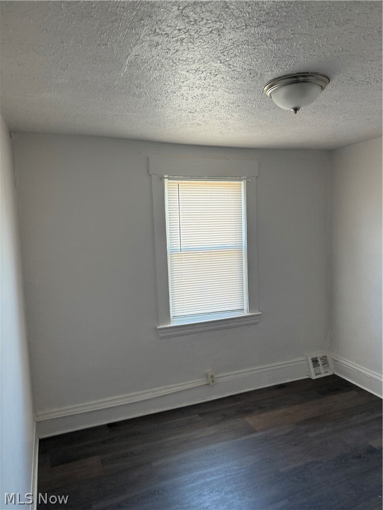 3865 W 40th Street Cleveland OH 44109