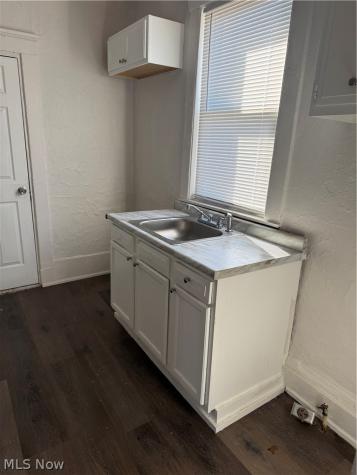 3865 W 40th Street Cleveland OH 44109