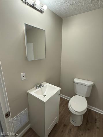 3865 W 40th Street Cleveland OH 44109