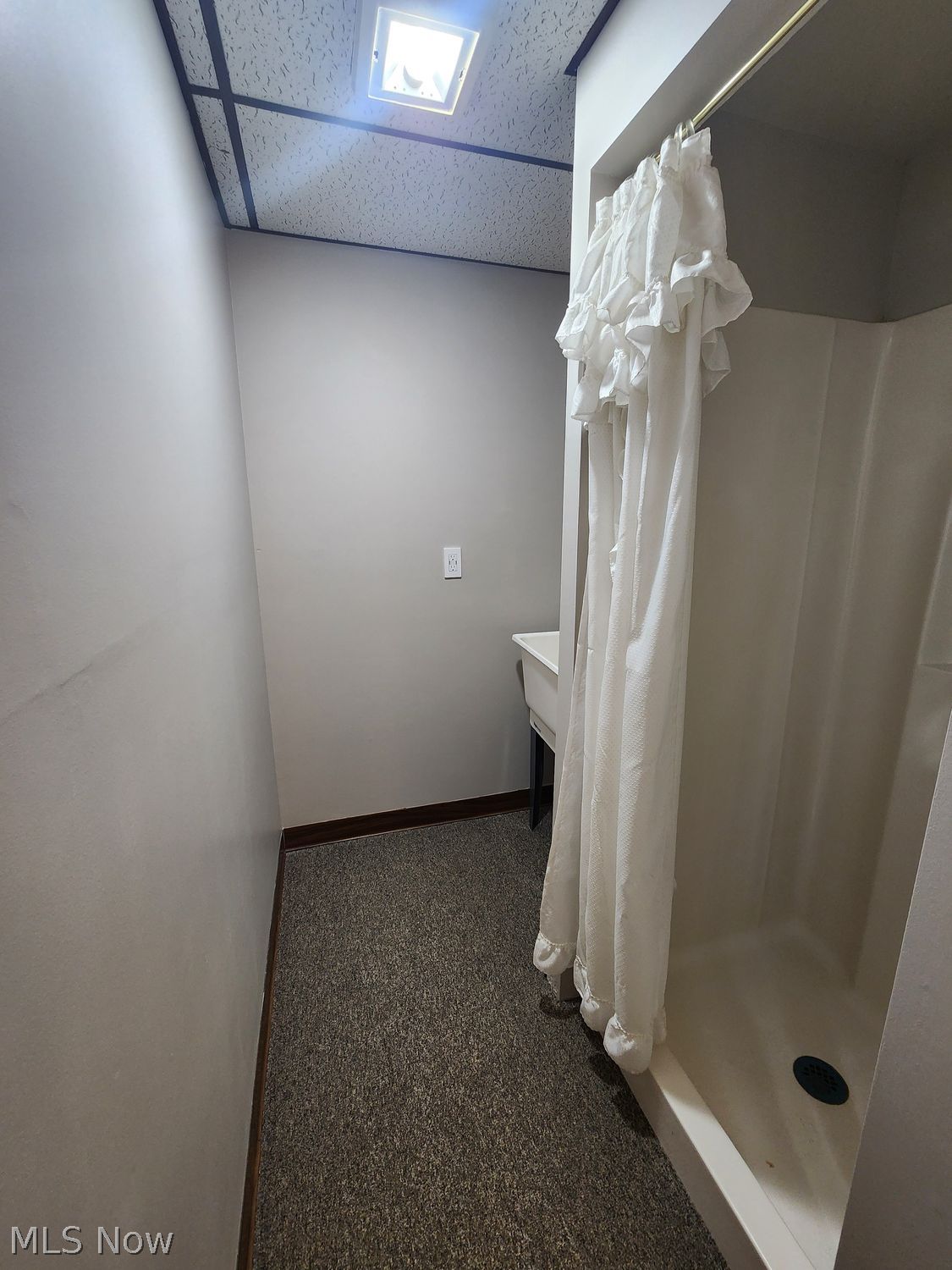 9165 Chillicothe Road Kirtland OH 44094