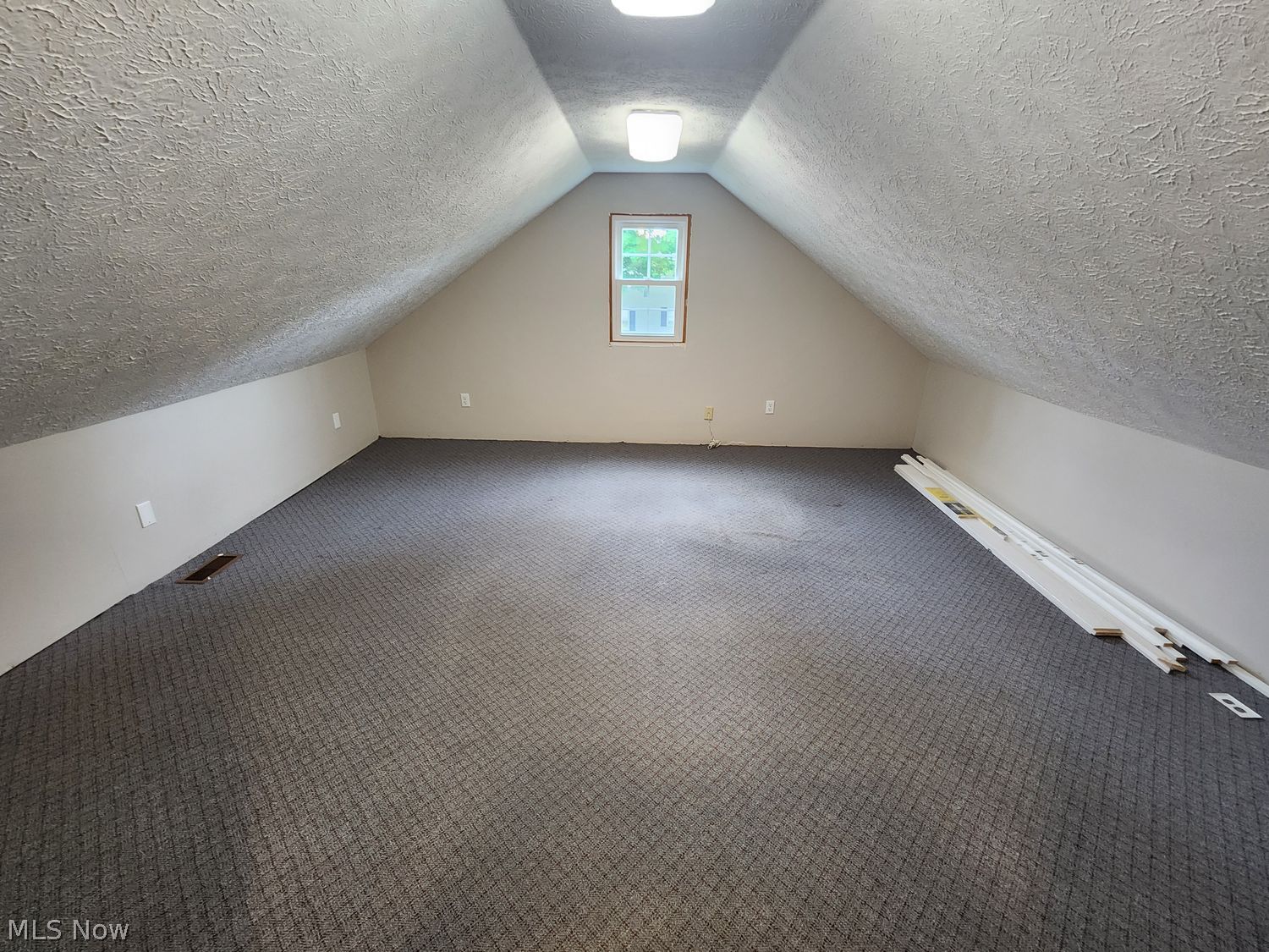 9165 Chillicothe Road Kirtland OH 44094