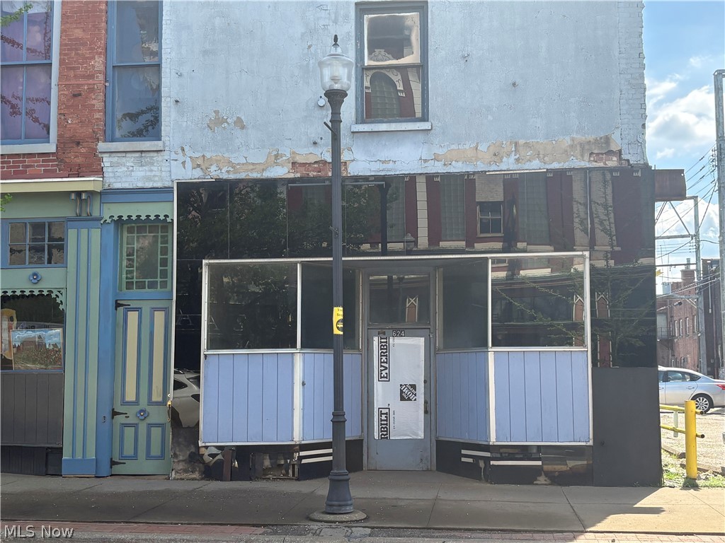 624 Main Street Zanesville OH 43701