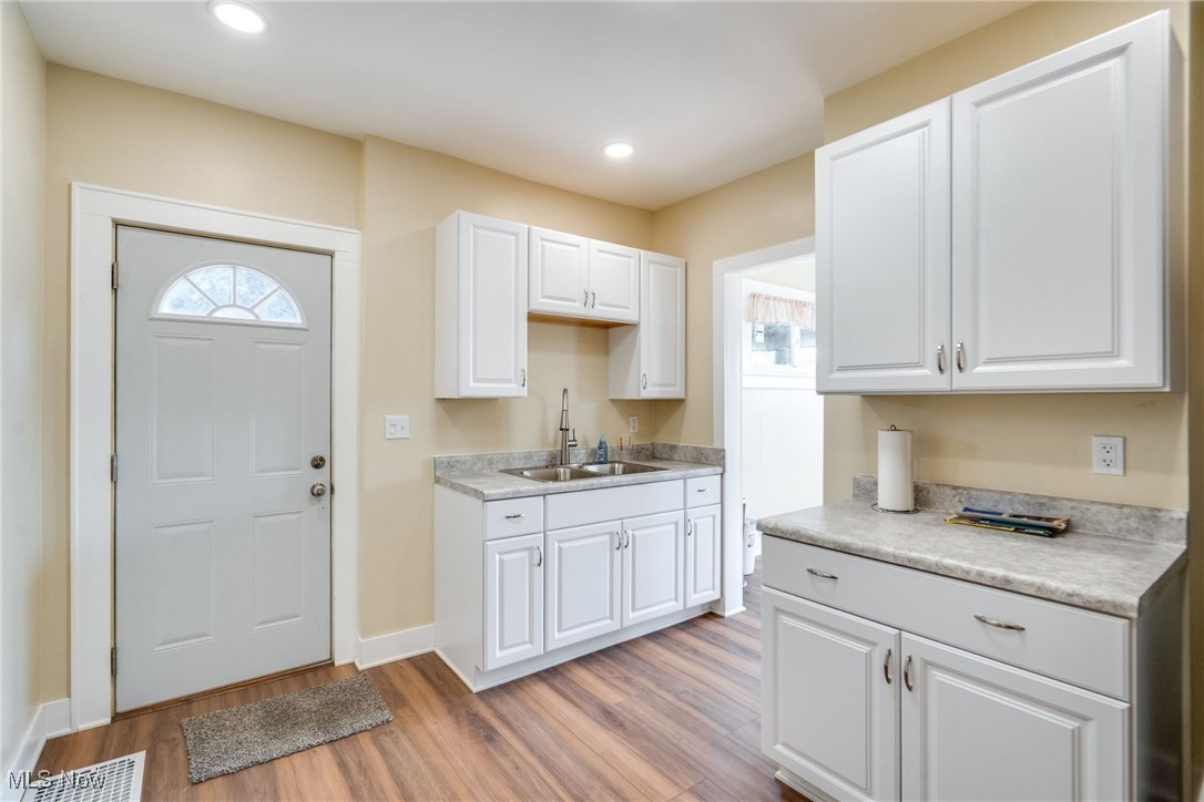 567 E Cuyahoga Falls Avenue Akron OH 44310