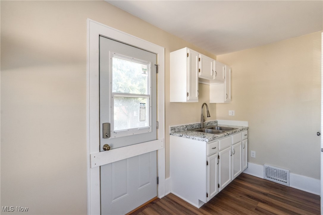 567 E Cuyahoga Falls Avenue Akron OH 44310