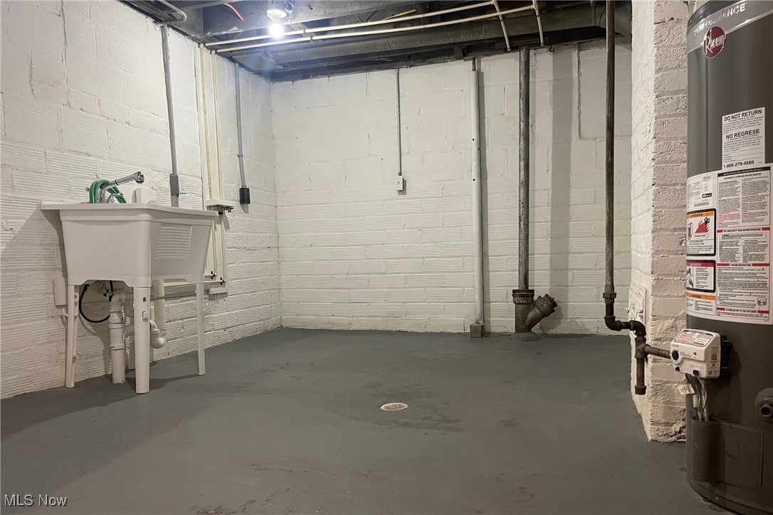 567 E Cuyahoga Falls Avenue Akron OH 44310