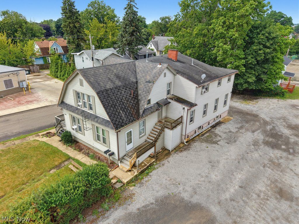 2201 Cleveland Avenue NW Canton OH 44709