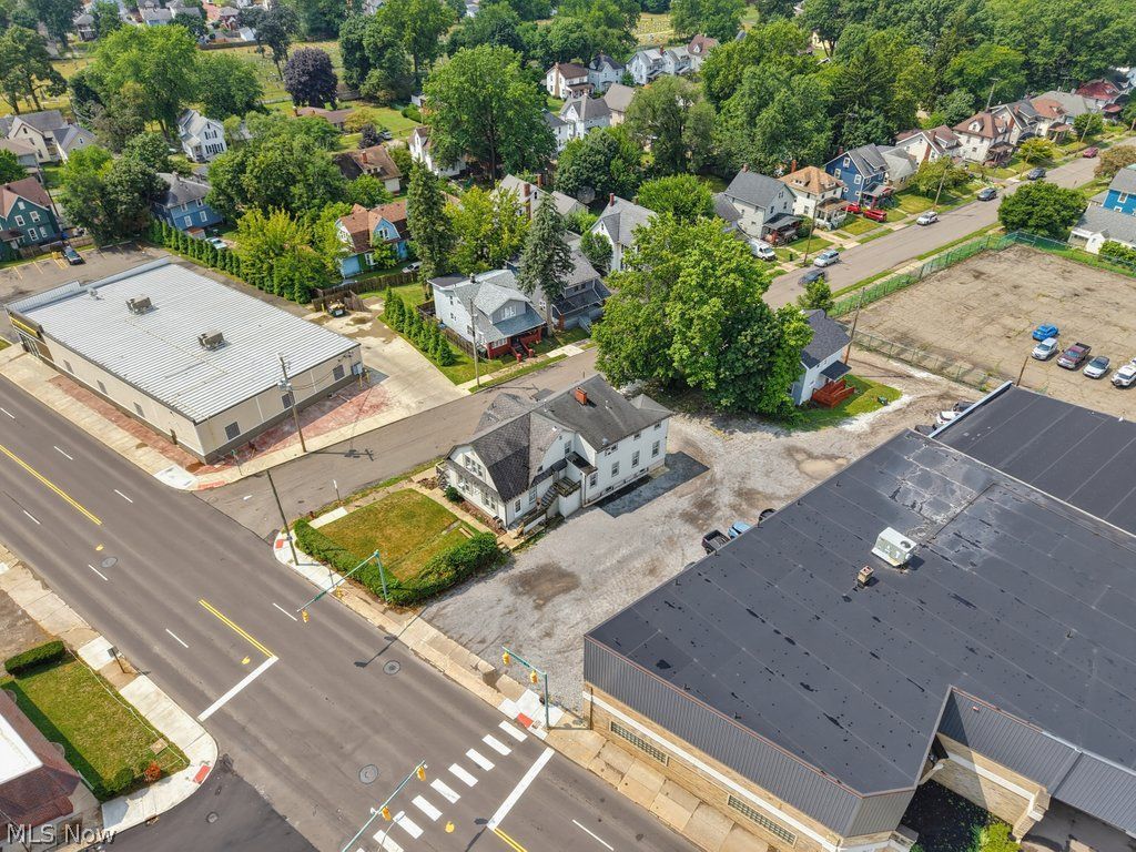 2201 Cleveland Avenue NW Canton OH 44709