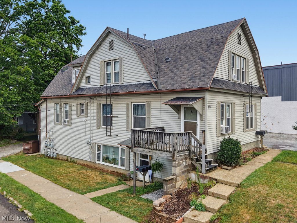 2201 Cleveland Avenue NW Canton OH 44709